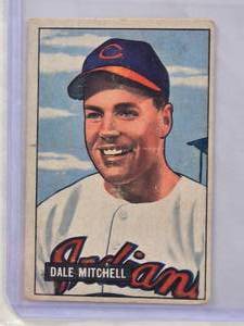 lot 611 image: Dale Mitchell 1951 Bowman #5 Vintage Baseball Card