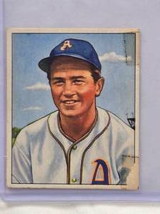 lot 619 image: Elmer Valo 1950 Bowman #49 Vintage Baseball Card