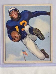 lot 17 image: Paul Younger 1950 Bowman #15 Vintage Football Card - Los Angeles Rams