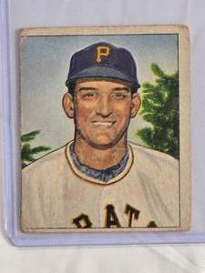 lot 24 image: Bill Werle 1950 Bowman No. 87 - Pittsburgh Pirates Vintage Baseball Card
