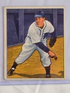 lot 25 image: Fred Hutchinson 1950 Bowman #151 - Vintage Baseball Card - Detroit Tigers