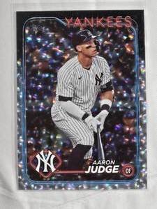 lot 41 image: Aaron Judge 2024 Topps Foil SP #99 - New York Yankees