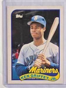 lot 107 image: Ken Griffey Jr. Rookie 1989 Topps #41T - Seattle Mariners
