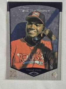 lot 135 image: David Ortiz Rookie 1997 Upper Deck #75 Twins Top Prospect - Minnesota Twins