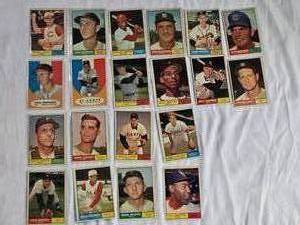 lot 214 image: Lot of 20 1961 Topps Vintage Baseball Cards