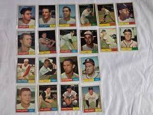 lot 223 image: Lot of 20 1961 Topps Vintage Baseball Cards