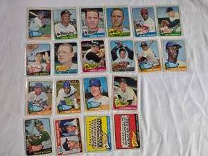 lot 226 image: Lot of 20 1965 Topps Vintage Baseball Cards