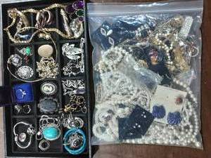 lot 14 image: Contents On The Tray & Large Bag Of Assorted Jewelry
