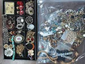 lot 23 image: Contents On The Tray & Large Bag Of Assorted Jewelry