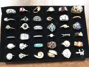 lot 38 image: 36-Assorted Rings