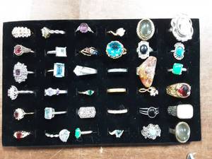 lot 39 image: 36-Assorted Rings