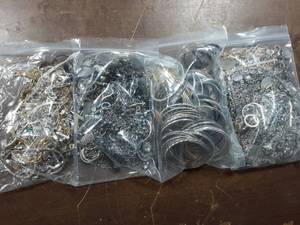 lot 65 image: 4-Bags Of Assorted Jewelry-Bracelets, Chain & More