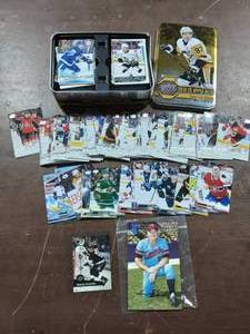 lot 105 image: Assorted Hockey Trading Cards 2019-2023, Wayne Gretzky 1991, Harmon Killebrew Post Card 1984
