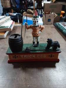 lot 16 image: Cast Iron Trick Dog Mechanical Coin Bank 8