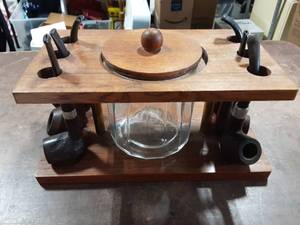lot 27 image: Glass Tobacco Jar With Stand & 6-Pipes