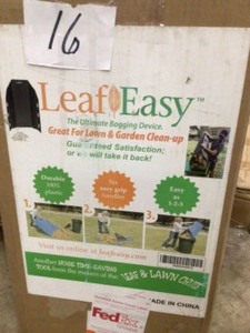 lot 16 image: Leaf Easy Bagging Device customer Return see pictures
