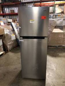 lot 43 image: Vissani 10.1 cu. ft. Top Freezer Refrigerator in Stainless Steel back damaged see pictures customer return