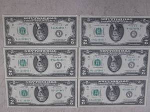 lot 5 image: (CNTR) 6 Uncirculated Sequential $2...