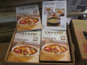 lot 16 image: (G-1) 24 Crock-Pot Soups & Stews Co...