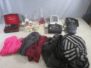 lot 26 image: (A-3) Lot of Misc - 2 Blood Pressur...