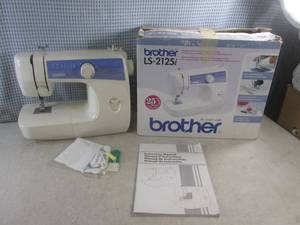 lot 81 image: (D-2) Brother LS-2125i Sewing Machi...