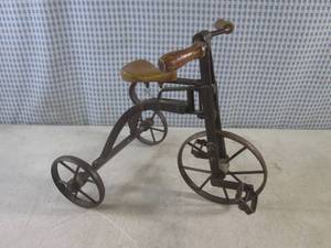 lot 96 image: (CNTR) Vintage Metal with Wood Seat...