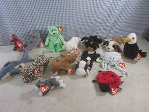 lot 99 image: (CSB) Assorted TY Beanie Babies...