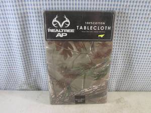 lot 146 image: (EC1) Realtree Camo Cotton Table Cl...