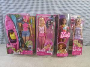 lot 174 image: (BS) Assorted Barbie Dolls...