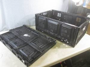 lot 193 image: (EW5) 2 Folding Plastic Crates 23 1...