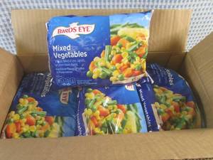 lot 226 image: (FRZ) 12 Bags of Frozen Mixed Veget...