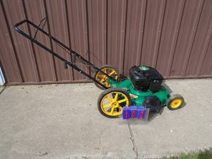 Weed Eater big wheel push mower. Tested & works. As shown.