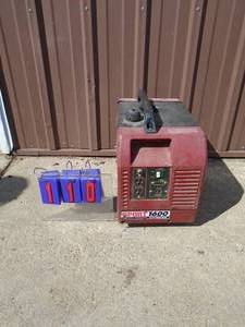 Coleman 1600 generator. Fires on ether. Been sitting a few years. Good condition. As shown.