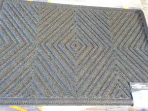 Traffic Master 24 x 36 Wiper Diamo...