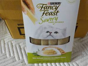 30 x 4 packs Natural Chicken in a D...