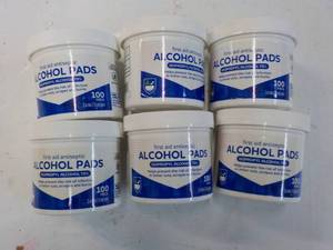5 x 100 ct Alcohol Pads...