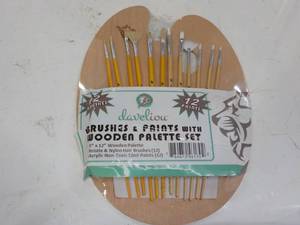 Daveliou Brushes and Paints with Wo...