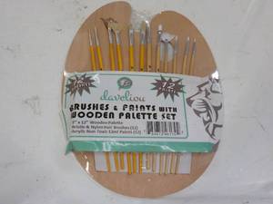 Daveliou Brushes and Paints with Wo...