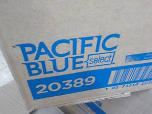 Pacific Blue 4000 ct Multi Fold 1 P...