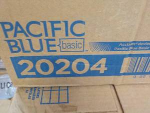 Pacific Blue 4000 ct Multi Fold 1 P...