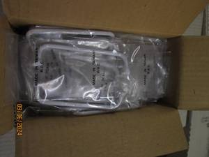 package of 25 new white drawer hand...