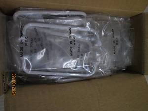 package of 25 new white drawer hand...