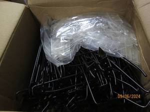 case of black pegs 100 pcs...