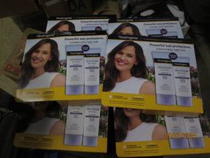 6 packages of 2 neutrogena spf 55 u...