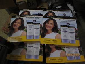 6 packages of 2 neutrogena spf 55 u...