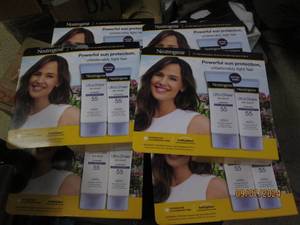 6 packages of 2 neutrogena spf 55 u...