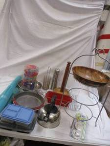 Assorted kitchen items...