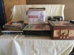 Portable very vintage record player...
