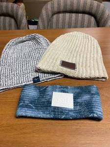 lot 81 image: 3 Love Your Melon Hats