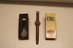 lot 10 image: Fossil Sundial Wristwatch with Original Box
